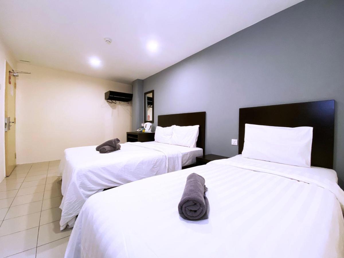 Your Hotel Klang By D'Concept Εξωτερικό φωτογραφία